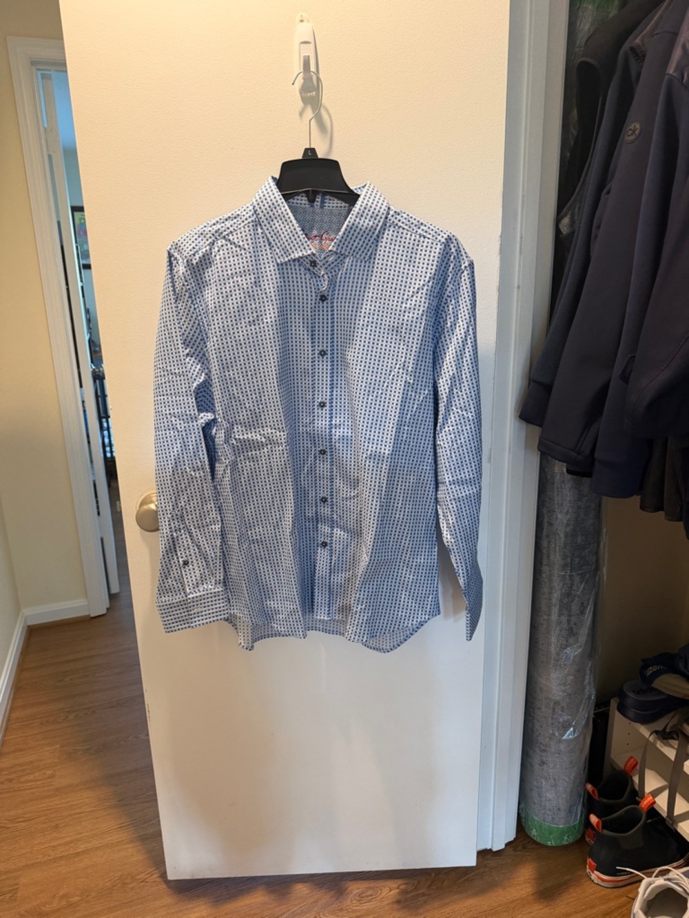 Robert Graham Blue and White Geo-Print Dress Shirt
